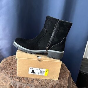 7 For All Mankind Black Ankle Booties